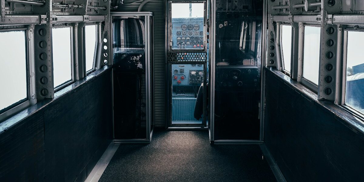 Advanced Mission Computers: Boosting Fleet Efficiency & Safety